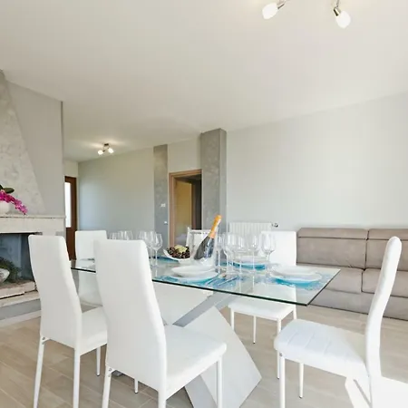 Villa Ambra-2